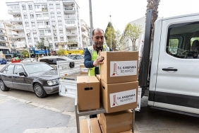 karsiyaka-belediyesinden-ihtiyac-sahiplerine-ramazan-kolisi.jpg