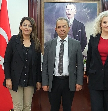 kizilay-otobusu-kemere-geliyor.jpg