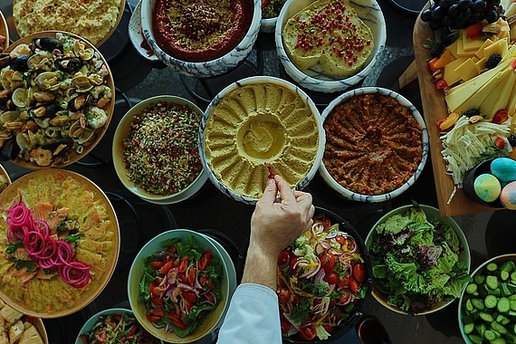 marmara-denizi-manzarasinda-brunch-keyfi-sky167de-yeni-bir-lezzet-ritueli-basladi.jpg