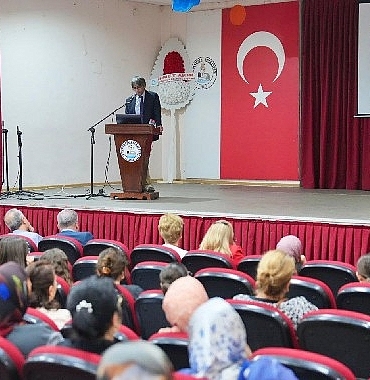 burhaniyede-colyak-hastaligina-farkindalik-konferansi-duzenlendi.jpg