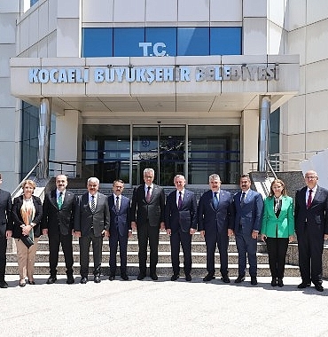 saglik-bakani-memisoglundan-baskan-buyukakina-tesekkur.jpg