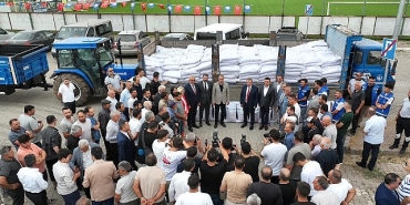sivas-belediyesinden-ciftcilere-yerli-tohum-destegi.jpg
