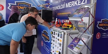 kecioren-belediyesi-teknomer-teknofest-istanbulda-ilgi-odagi-oldu.jpg