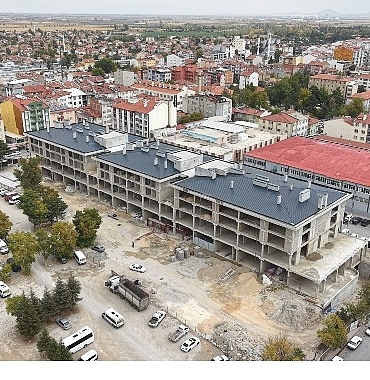 catalhoyuk-ticaret-merkezinde-satis-ihalesi-sureci-devam-ediyor.jpg