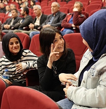 sivas-belediyesi-onculugunde-50-cocuk-isitme-cihazina-kavustu.jpg