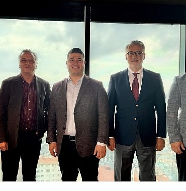 fuzul-holdingin-fintech-girisimi-rubikpara-architecht-isbirligiyle-tum-banka-hesaplarini-tek-uygulamada-birlestiriyor.jpg