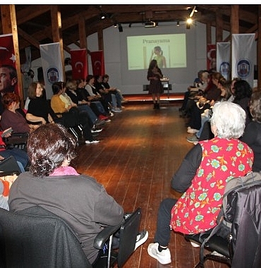 nefesin-biyolojisi-ve-psikolojik-etkileri-efes-selcukta-konusuldu.jpg