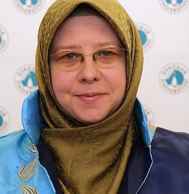 tablet-nesli-kitapla-tanismadan-okula-basliyor.jpg